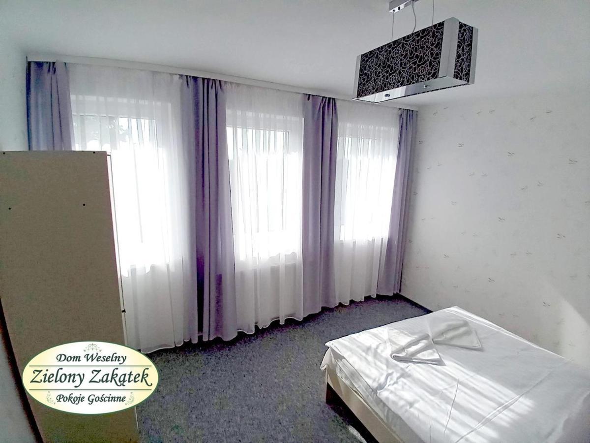 Dom Weselny Zielony Zakatek Jarocin Exterior foto