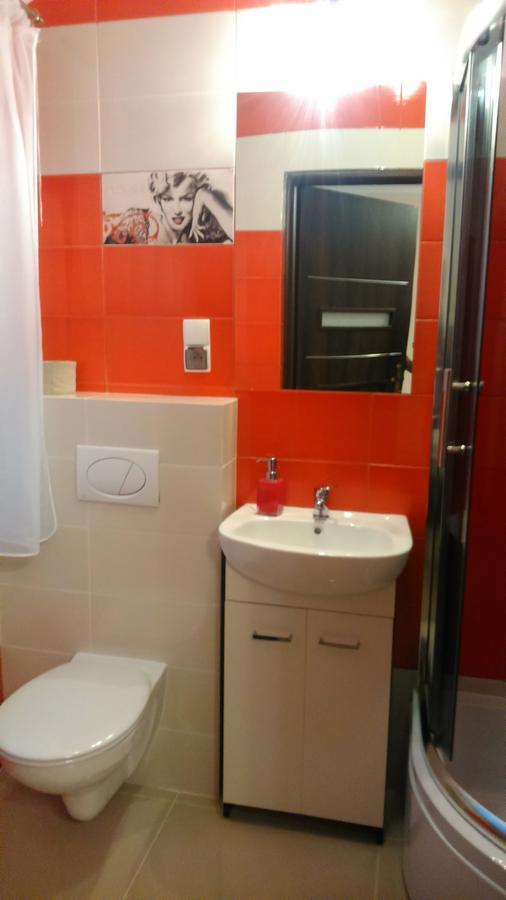 Dom Weselny Zielony Zakatek Jarocin Exterior foto